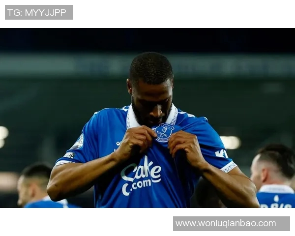 切尔西与曼联足总杯决赛精彩对决比分揭晓引发球迷热议